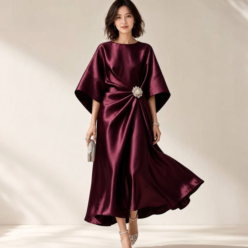 Vestido midi de punto manga kimono con broche de cristal en Burgundy – Labetina