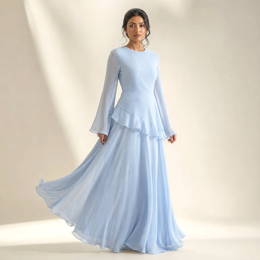 Vestido maxi con volantes en manga y falda amplia en Light Blue – Labetina