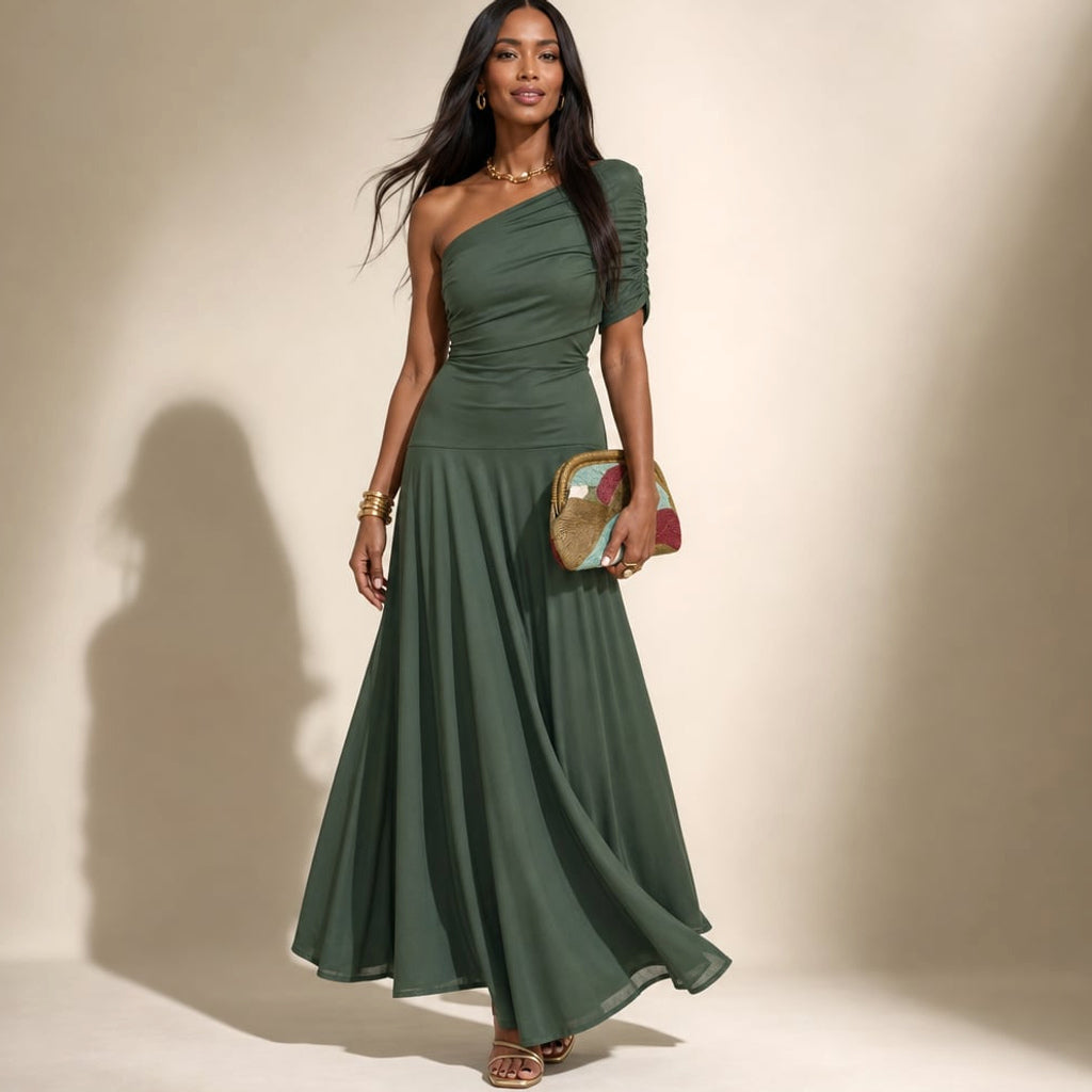 Vestido maxi plisado hombro asimétrico caída fluida en Green – Labetina