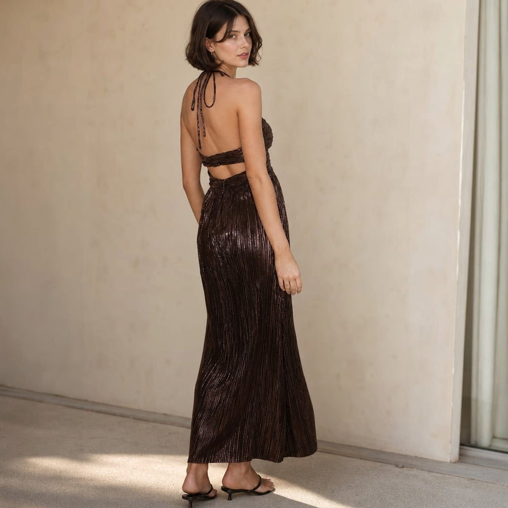 Vestido maxi halter con cut-out Chocolate – Labetina